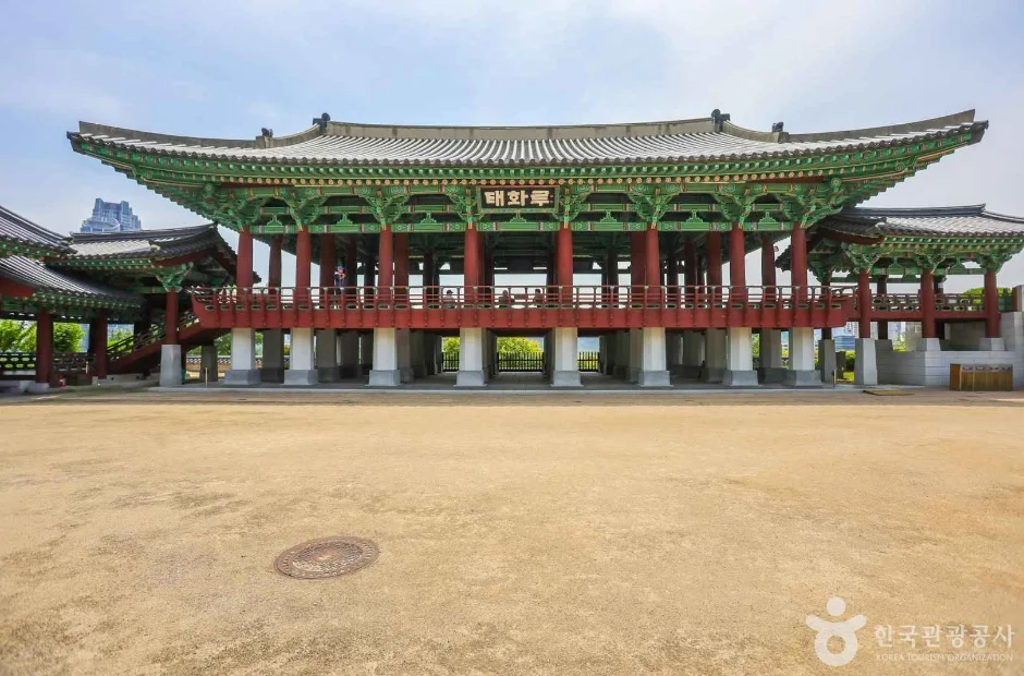 울산 태화루, 태화강국가정원 인근 방문객 주차 정보와 산책 코스
