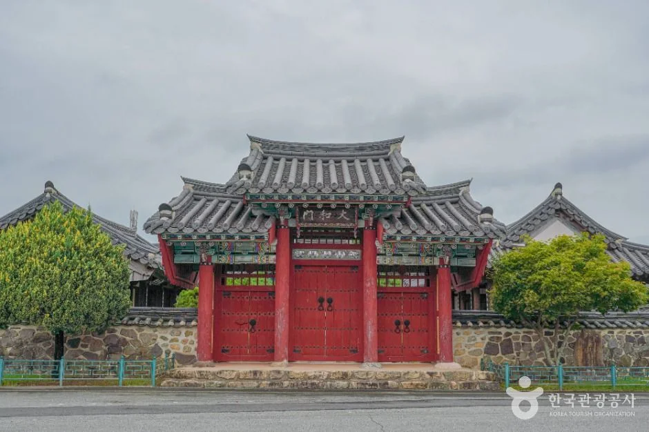 영암 구고사 및 김완장군부조묘, 전남 서호면 역사 유적 탐방 코스