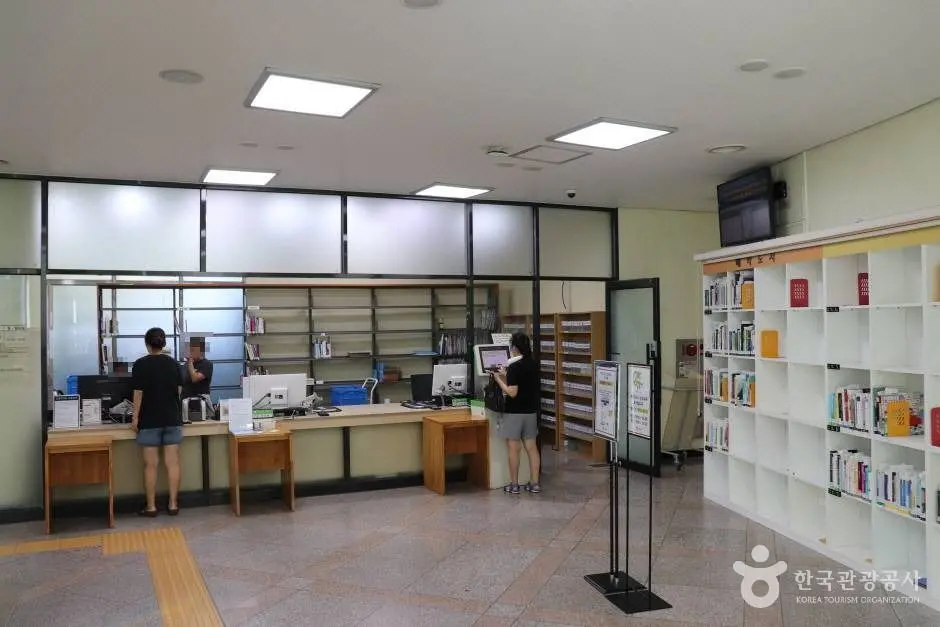 수원 영통도서관 (4)_e