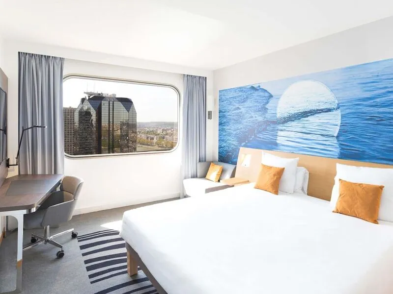 노보텔 파리 상트르 투르 에펠