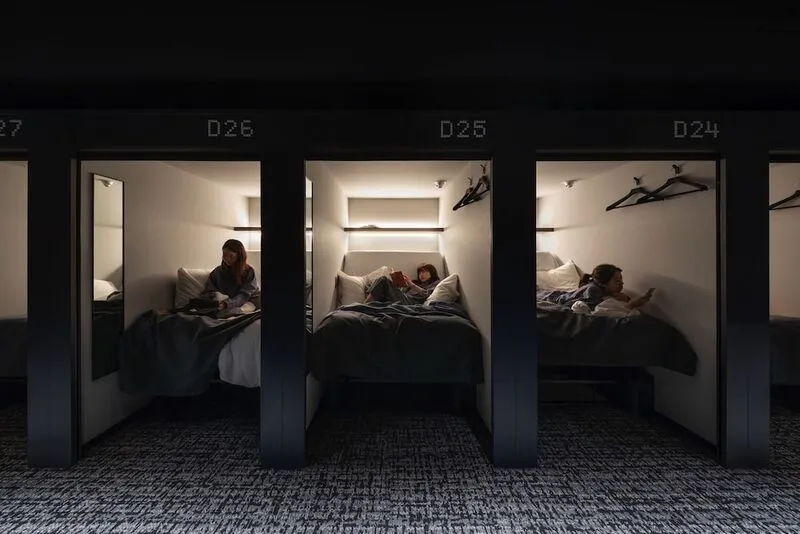 더 밀레니얼스 후쿠오카