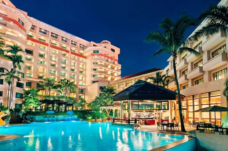 파라독스 싱가포르 머천트 코트 앳 클락키