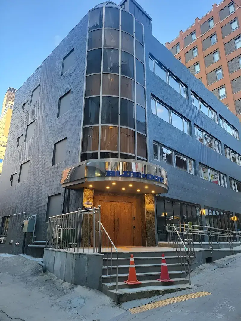 블루닷 포쉬텔 명동