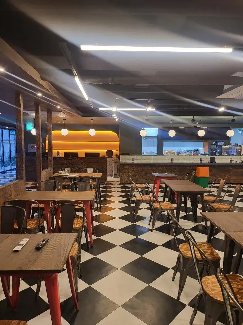 블루닷 포쉬텔 명동