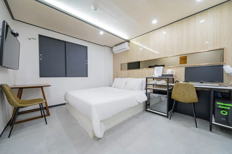 부산 광안리 HY리얼티 호텔