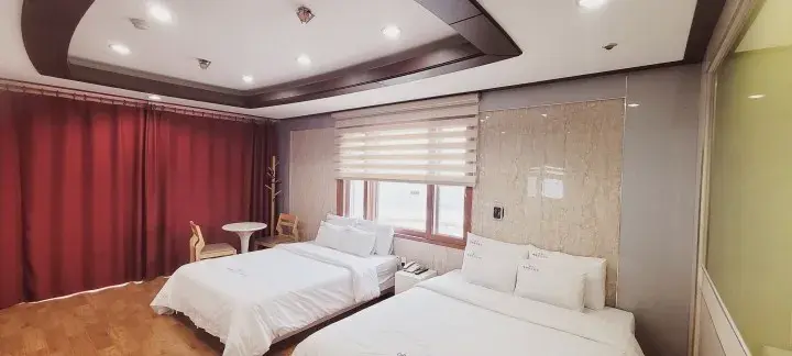 경포 에메랄드 호텔