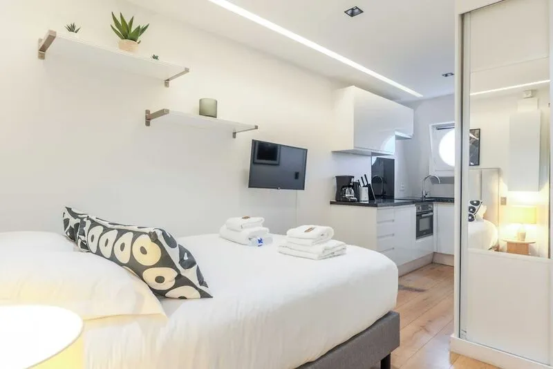 밝은 스튜디오 2인용 - 개선문 근처