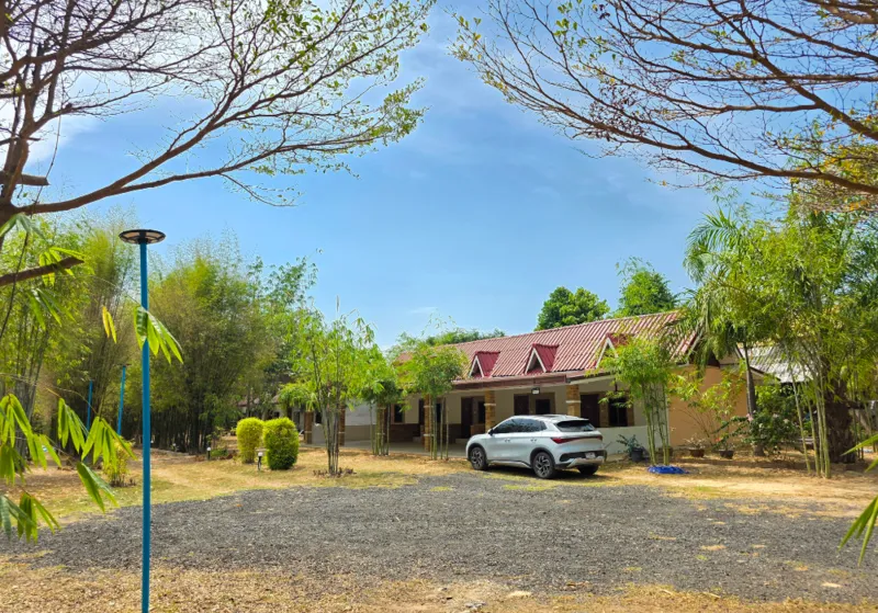 Bamboo Resort, Chong Mek