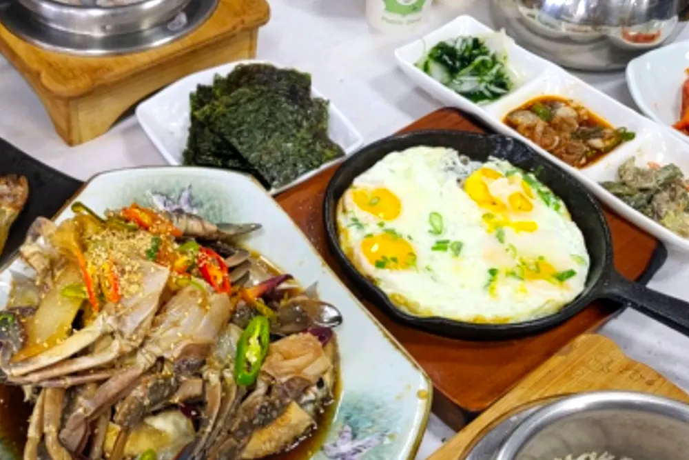 백반기행 보성 간장게장 세트 25000원 식당 보성밥상 윤태호 2
