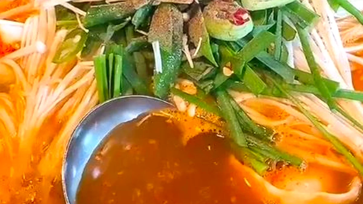 이 맛 실화냐?"... 6시내고향 포천 두부버섯전골, 원조파주골손두부의 비밀
