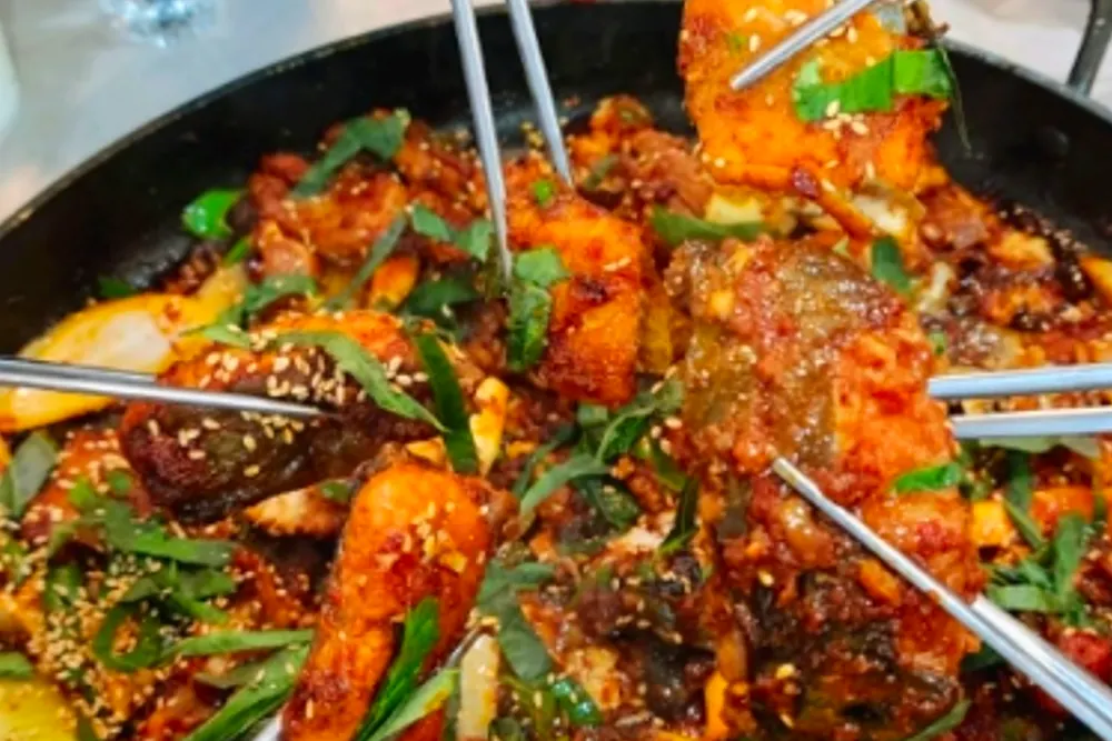 동네한바퀴 함안 메기불고기 식당 위치 40년 남강 어부 4