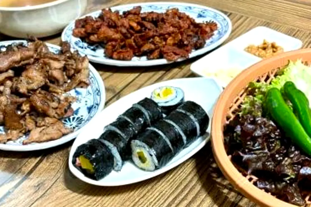 생생정보 현숙할매 연탄불고기 식당 안동 남실네 할매밥됩니까 7