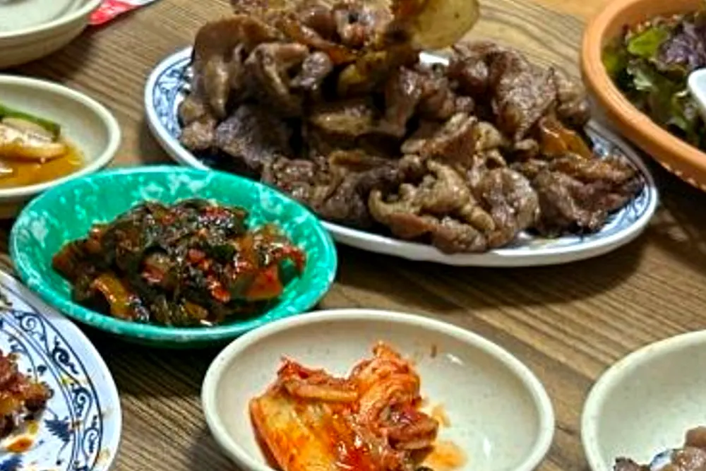 생생정보통 연탄불고기 주문 할매밥됩니까 식당 안동 남실네 4