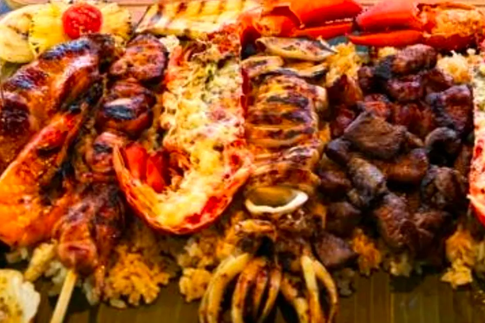 생생정보 강릉 필리핀식 바비큐 vs 꼬막피자 맛집 식당 4