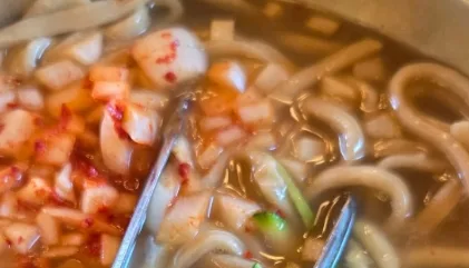 생생정보 가수 임주리 재하 통오리밀쌈 단골 맛집 스타밥집 식당 7