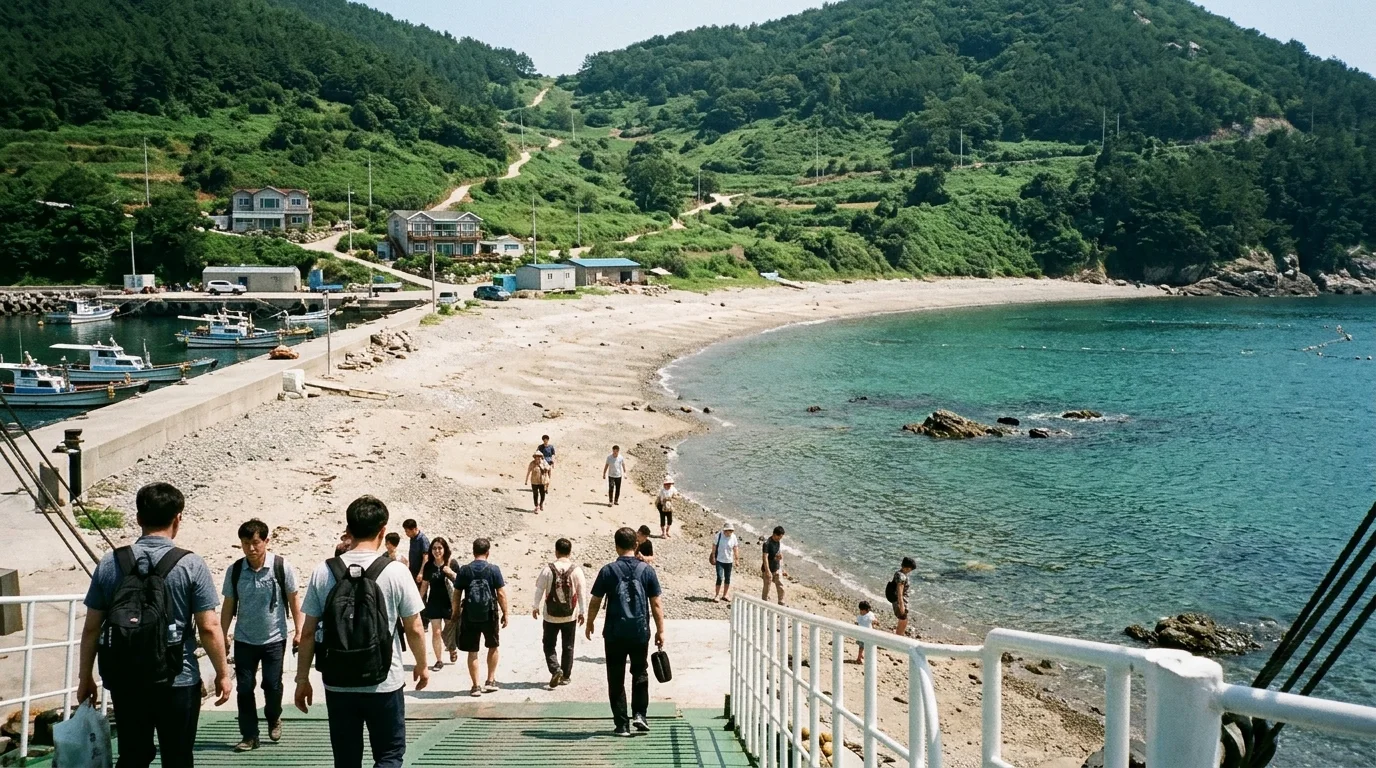 비진도 외항 해변 여름 풍경