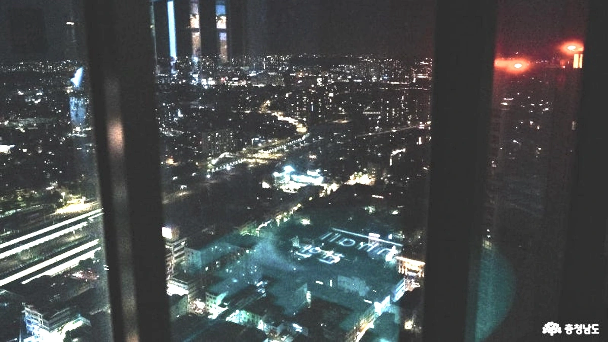 천안 야경 명소 주변의 밤 산책 동선