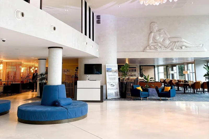 클라리온 파리 CDG 공항 호텔 사진