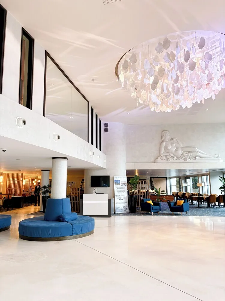 클라리온 파리 CDG 공항 호텔 사진