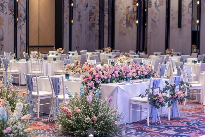 포 포인츠 바이 쉐라톤 푸켓 파통 비치 리조트 호텔 사진