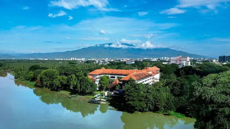 라티란나 리버사이드 스파 리조트 호텔 사진