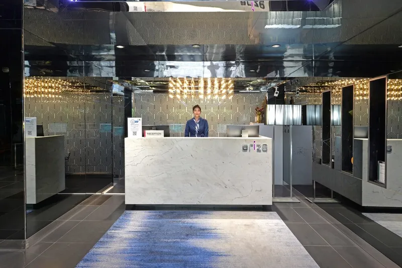 아리즈 호텔 수쿰윗 호텔 사진