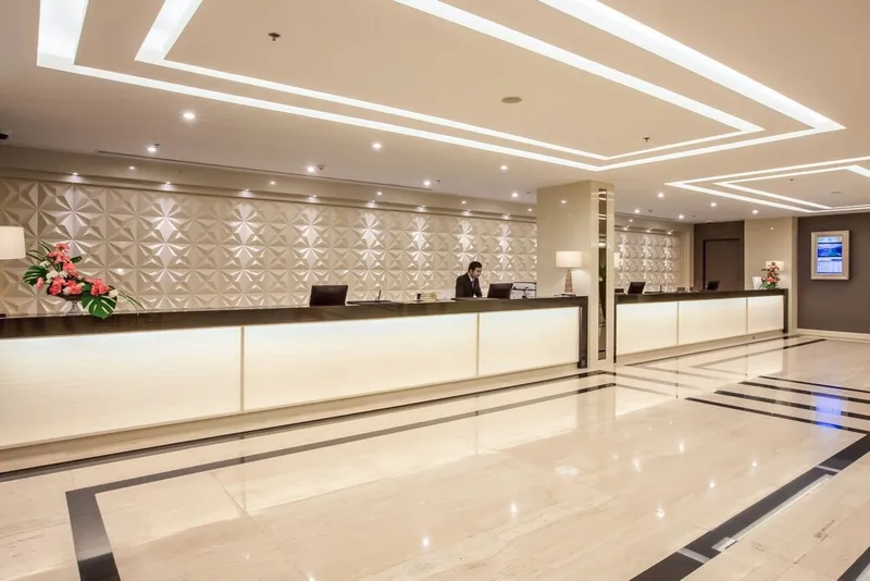 만다린 호텔 매니지드 바이 센터 포인트 호텔 사진