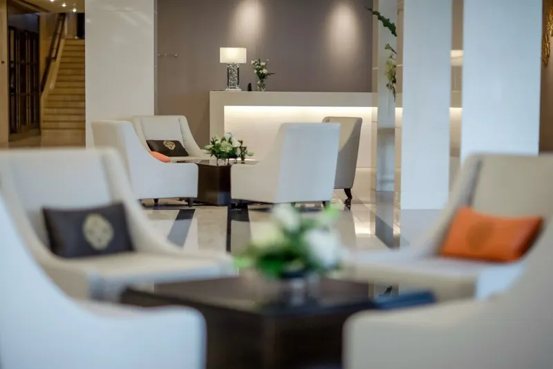 만다린 호텔 매니지드 바이 센터 포인트 호텔 사진