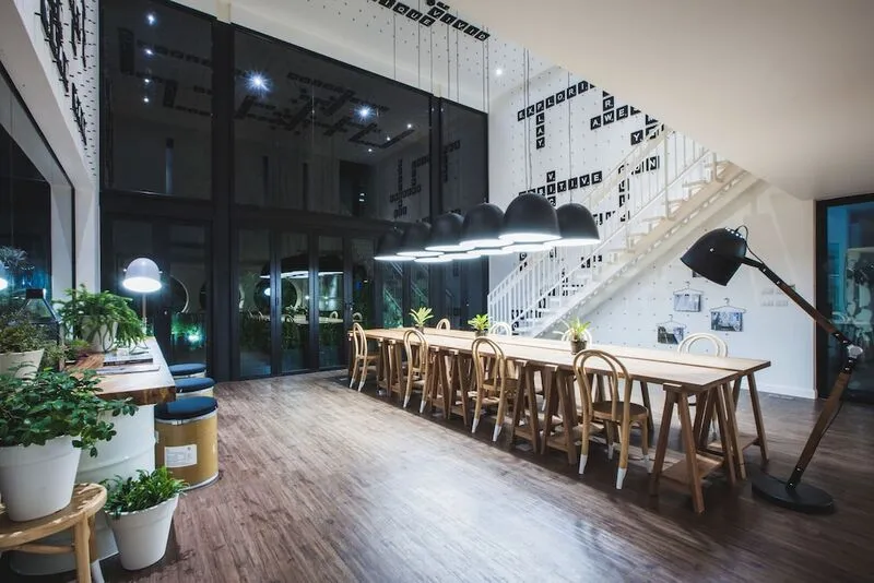 블루 몬키 허브 앤 호텔 푸켓 호텔 사진