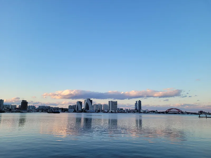 설악산과 동해바다 그리고 온천 호텔 사진
