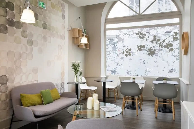 호텔 데스파니 호텔 사진