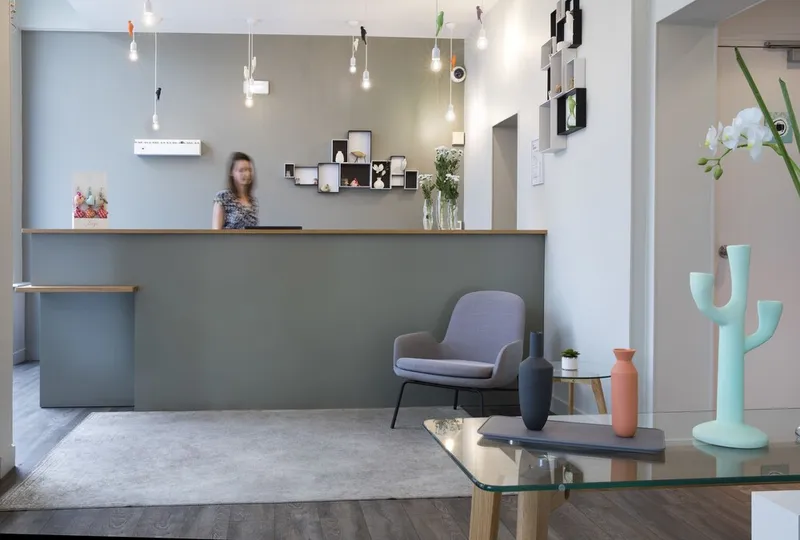 호텔 데스파니 호텔 사진