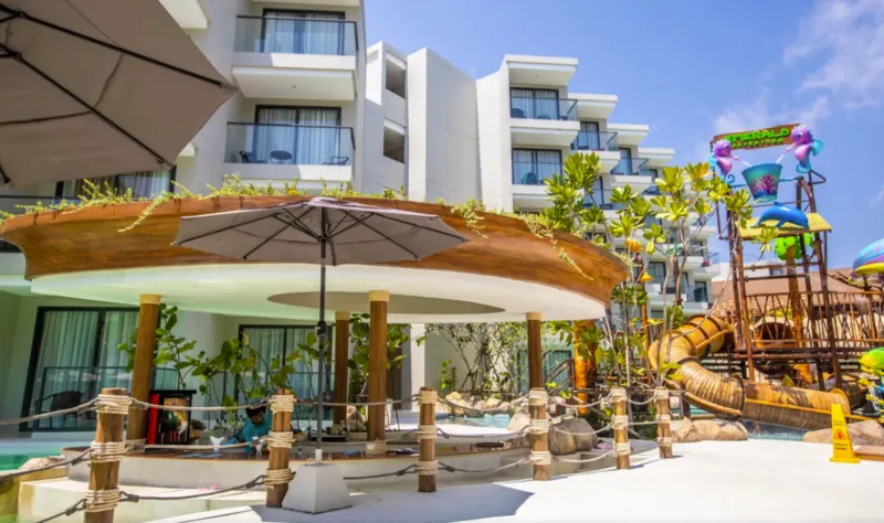 푸켓 에메랄드 비치 리조트 호텔 사진