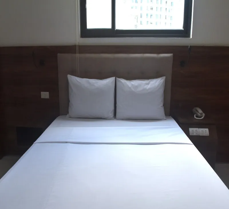 탄 항 호텔 근처 에메랄드 미딘 호텔 사진