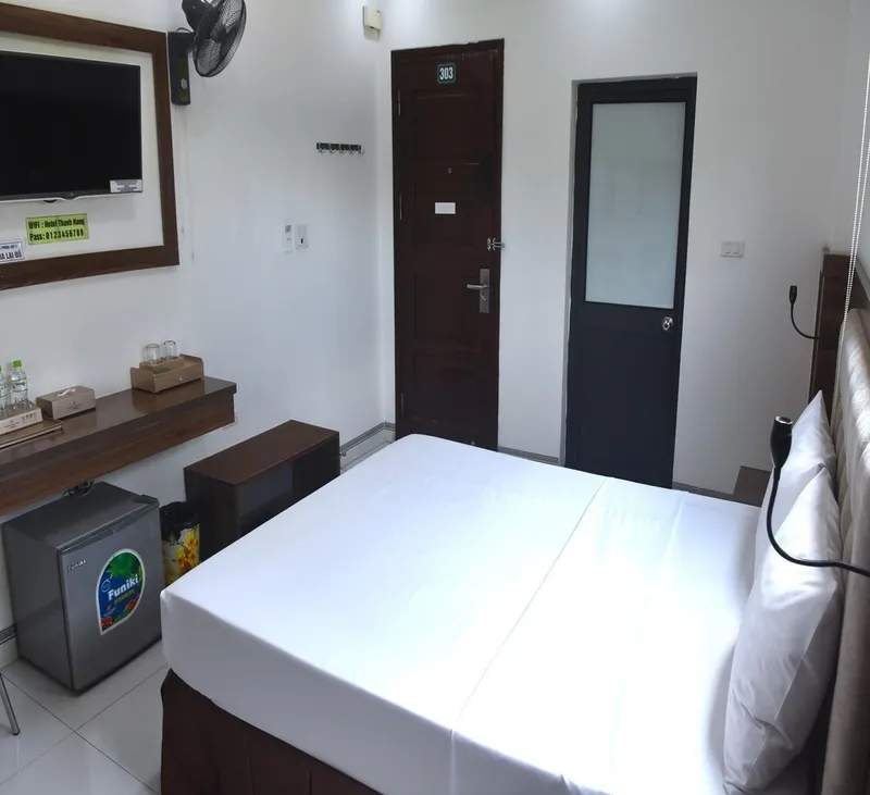 탄 항 호텔 근처 에메랄드 미딘 호텔 사진