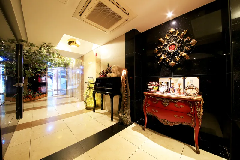 신촌 라뉘(Lanuit) 호텔 사진