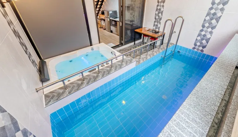 강릉 경포로사풀빌라 호텔 사진