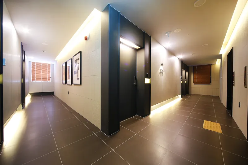 부산 구서동 브라운도트 구서역점 호텔 사진