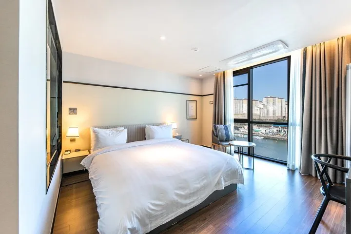 브라운도트 신호점 호텔 사진