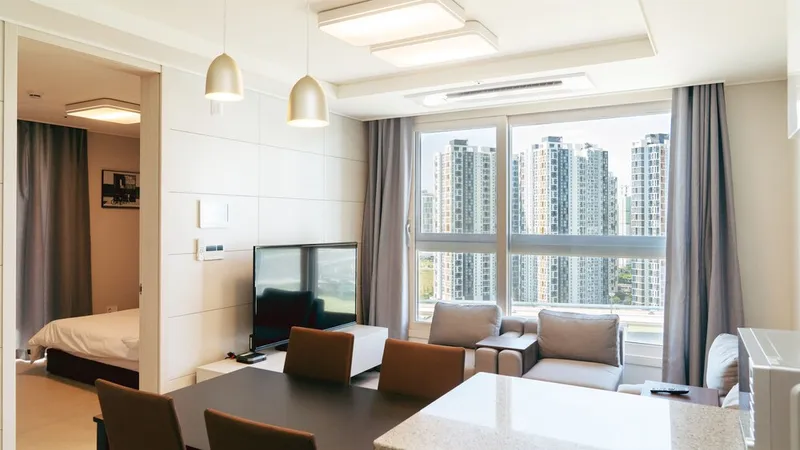 더 노벰버 스테이 인 랜드마크 호텔 사진