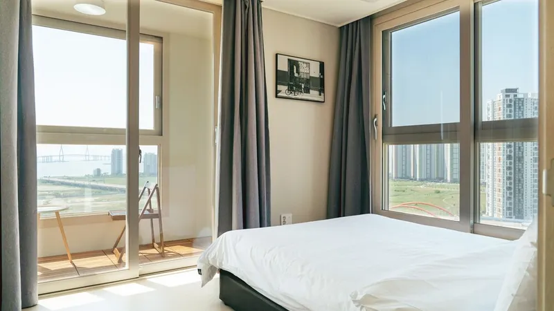 더 노벰버 스테이 인 랜드마크 호텔 사진