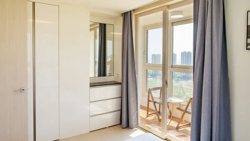 더 노벰버 스테이 인 랜드마크 호텔 사진