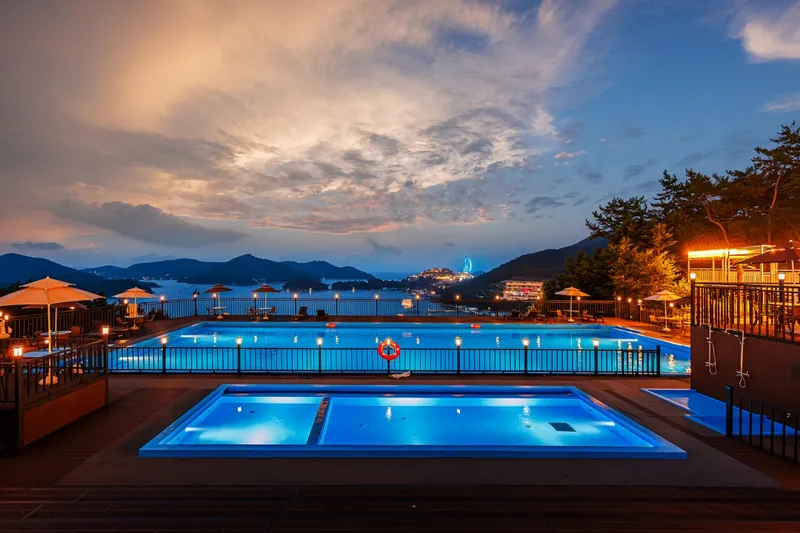 여수 뮬리아인글램핑&풀빌라 호텔 사진