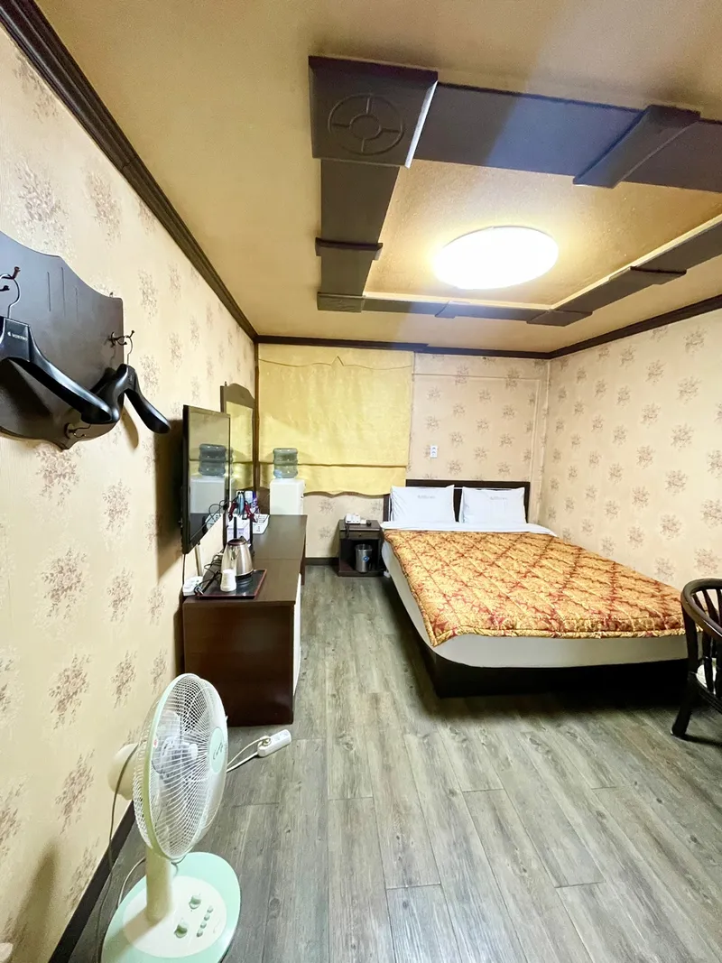 창원 마산 합성동 뉴퀸 호텔 사진