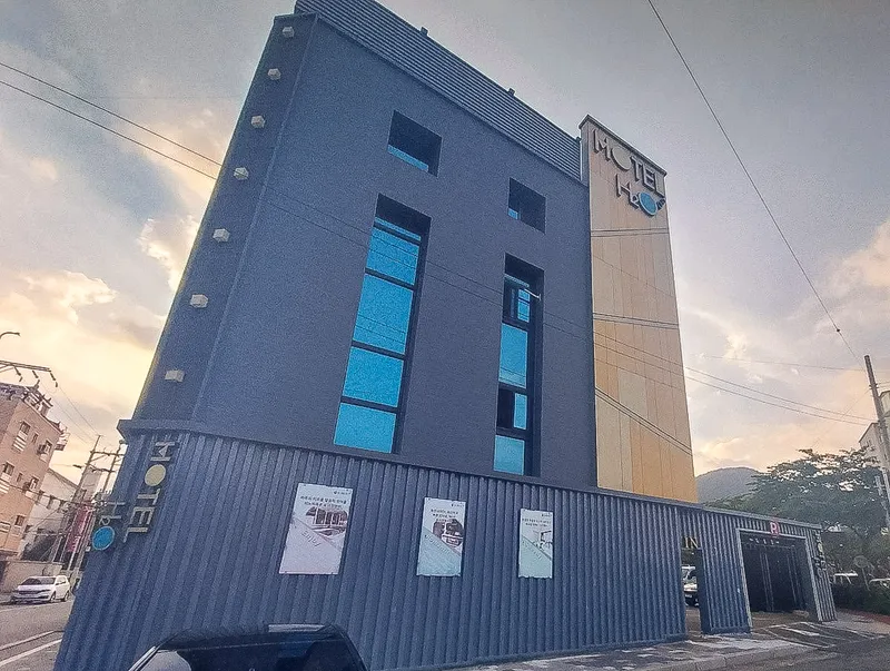 창원 진해 에치투오(H2O) 호텔 사진