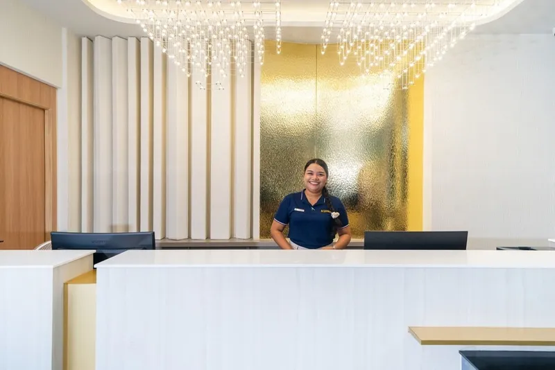 푸켓 찰롱 마리나 베이 뷰 호텔 사진