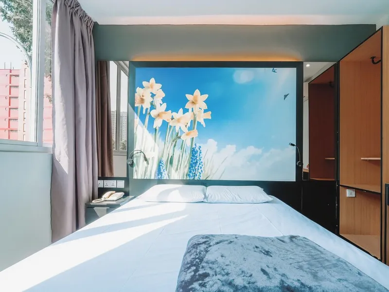 하이 호텔 닷 11시간 스테이, 오후 10시부터 오전 9시까지 호텔 사진