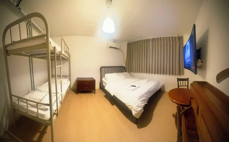 호스텔 펠라즈 호텔 사진