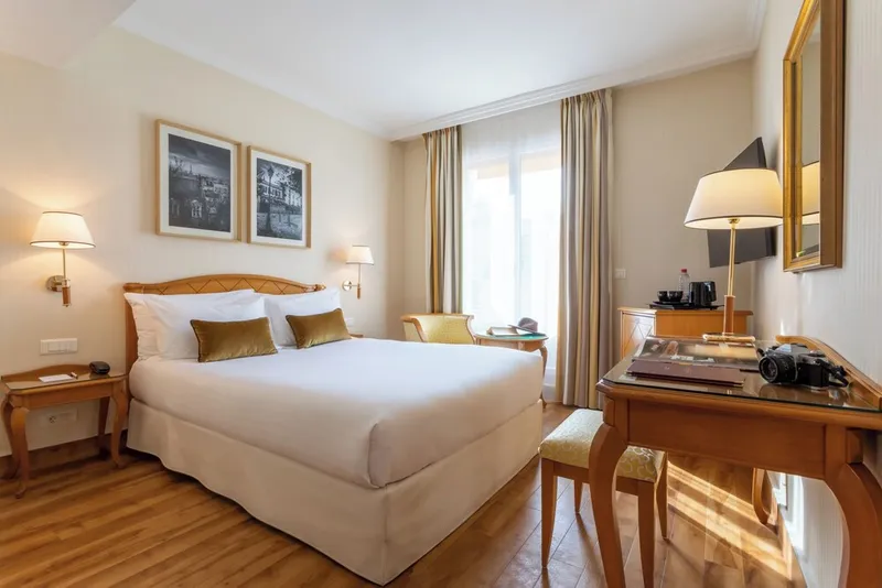 호텔 이타츠-우니스 오페라 호텔 사진