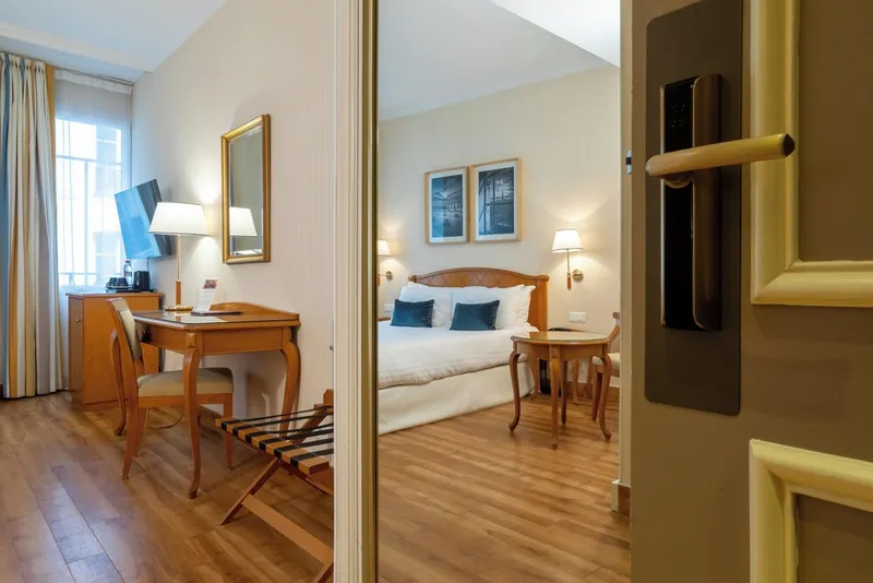 호텔 이타츠-우니스 오페라 호텔 사진